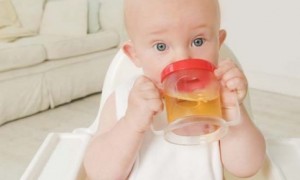 Jus buah untuk bayi sebagai makanan pendamping ASI (MPASI)