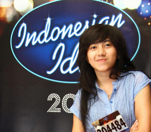 Review-Penampilan-Dera-Indonesian-Idol-2012