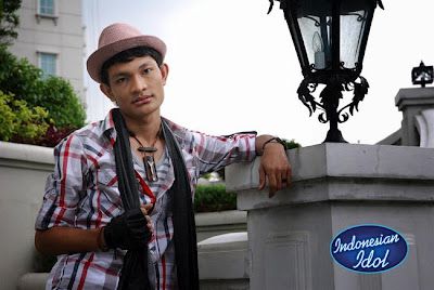 Review-Penampilan-Febri-Indonesian-Idol-2012