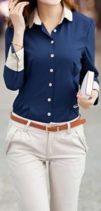 Padu padan warna biru navy dan krem