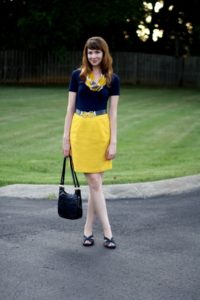 Navy Blue dan Kuning